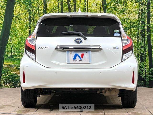 Toyota AQUA 2019-10 7213622-14