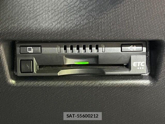 Toyota AQUA 2019-10 7213622-4