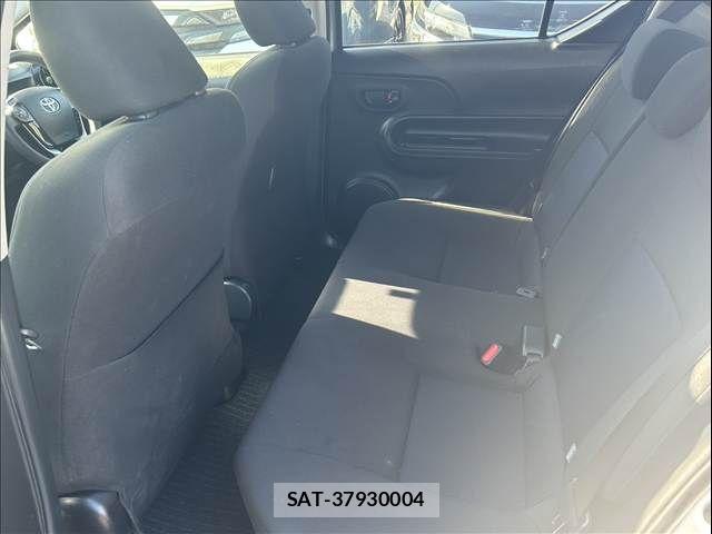 Toyota AQUA 2021-05 7214852-15