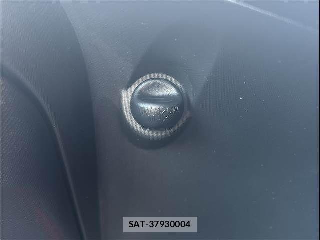 Toyota AQUA 2021-05 7214852-22