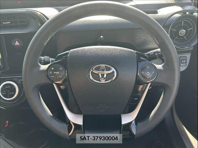 Toyota AQUA 2021-05 7214852-26