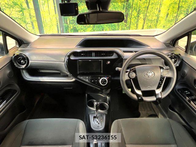 Toyota AQUA 2019-07 7214835-1
