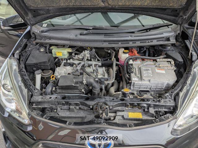 Toyota AQUA 2015-02 7214735-25