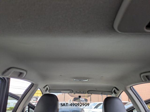 Toyota AQUA 2015-02 7214735-4