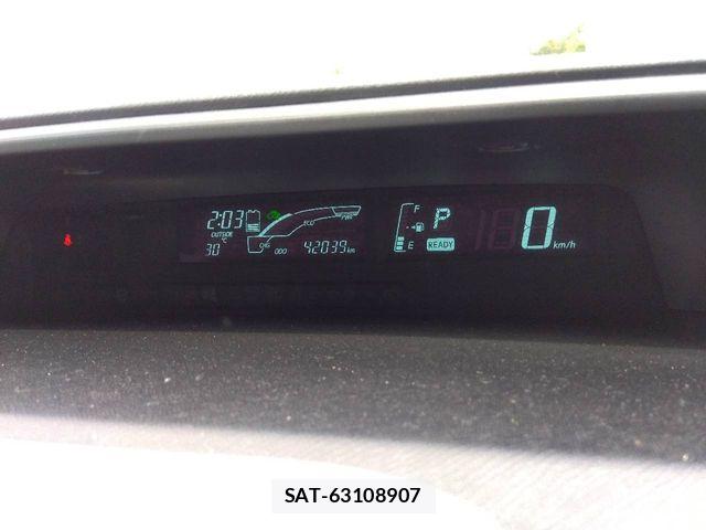 Toyota AQUA 2014-05 7214717-6