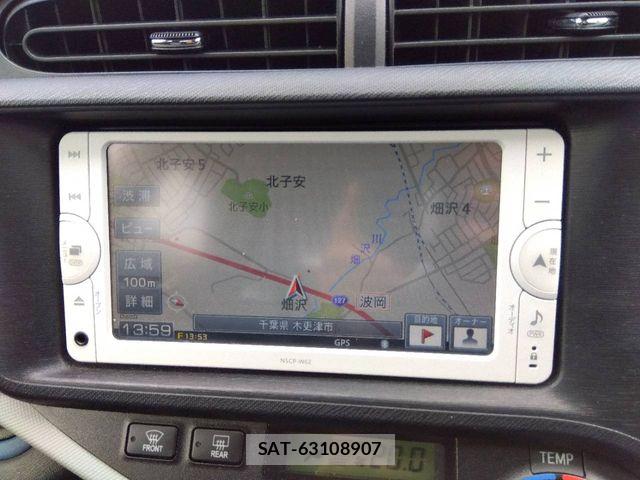 Toyota AQUA 2014-05 7214717-7