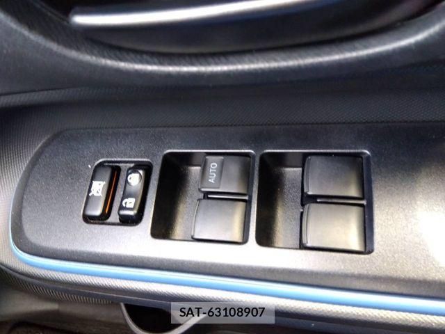 Toyota AQUA 2014-05 7214717-8