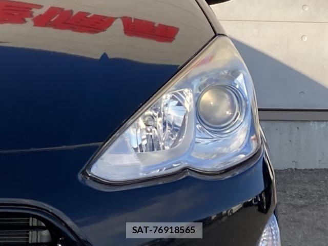 Toyota AQUA 2017-05 7214779-9