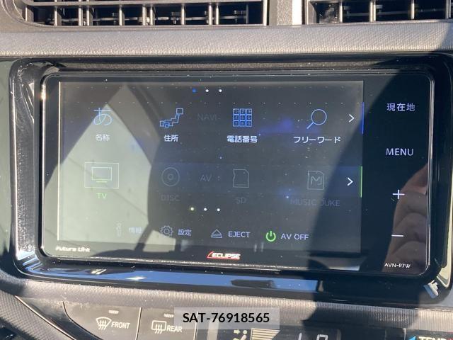 Toyota AQUA 2017-05 7214779-27