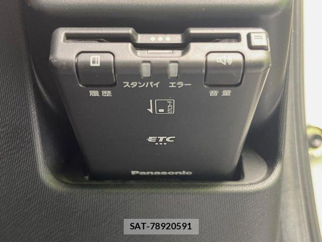 Toyota AQUA 2013-09 7214707-4