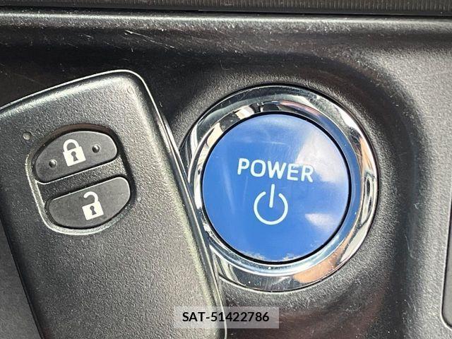 Toyota AQUA 2012-03 7214669-5