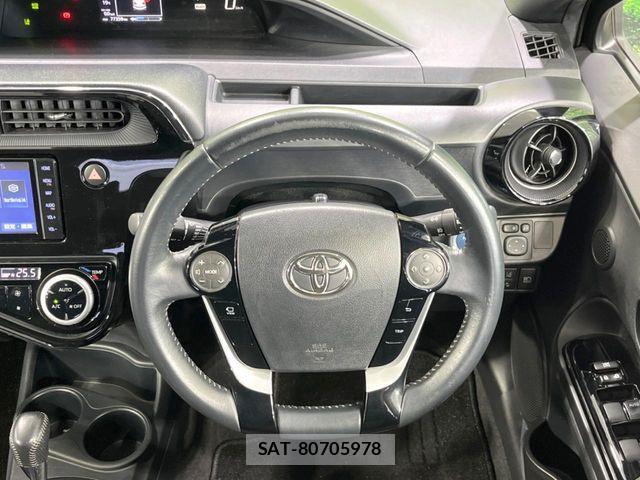 Toyota AQUA 2021-04 7214850-10