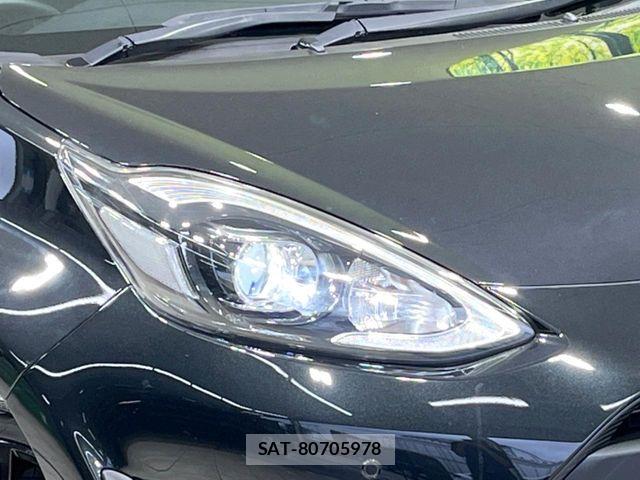 Toyota AQUA 2021-04 7214850-11
