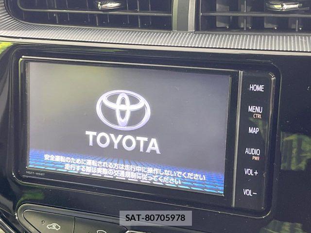 Toyota AQUA 2021-04 7214850-3