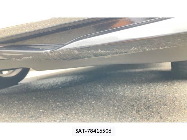 Toyota AQUA 2015-08 7214749-12