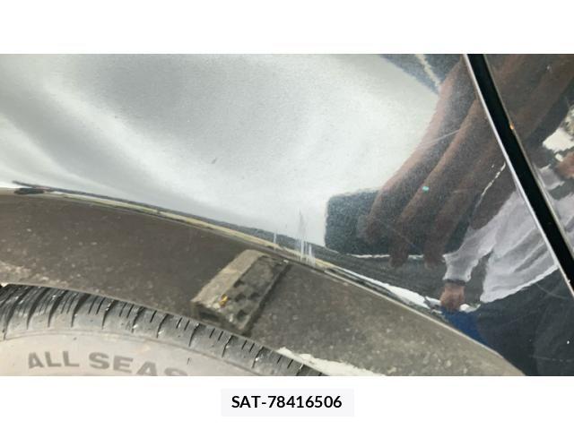 Toyota AQUA 2015-08 7214749-13
