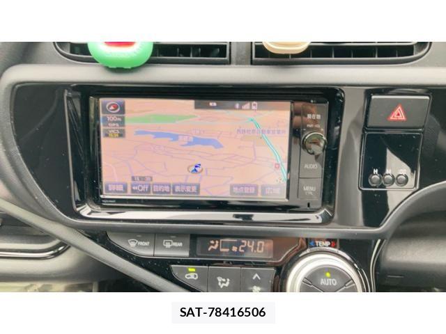 Toyota AQUA 2015-08 7214749-2