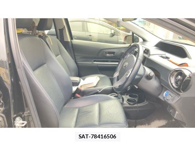 Toyota AQUA 2015-08 7214749-8