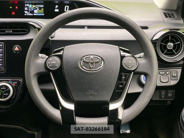 Toyota AQUA 2019-05 7214811-10