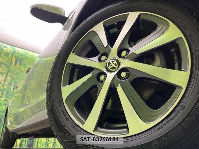 Toyota AQUA 2019-05 7214811-12