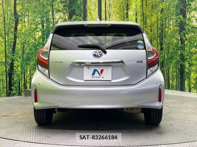 Toyota AQUA 2019-05 7214811-14