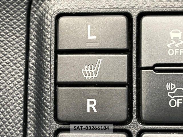 Toyota AQUA 2019-05 7214811-6