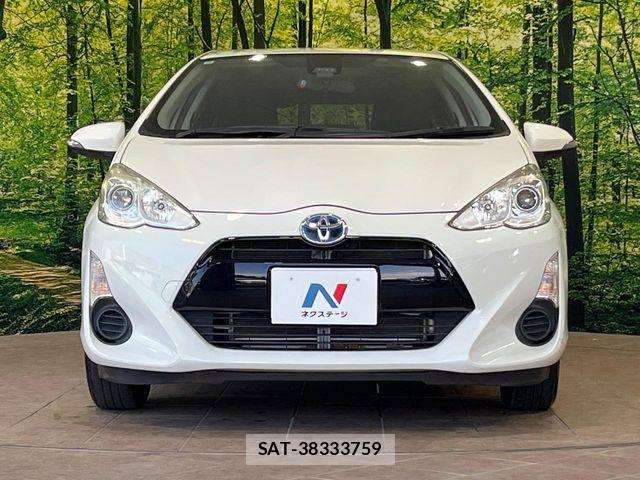 Toyota AQUA 2017-02 7214774-13