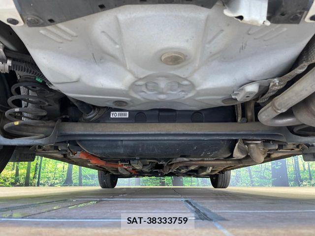 Toyota AQUA 2017-02 7214774-18