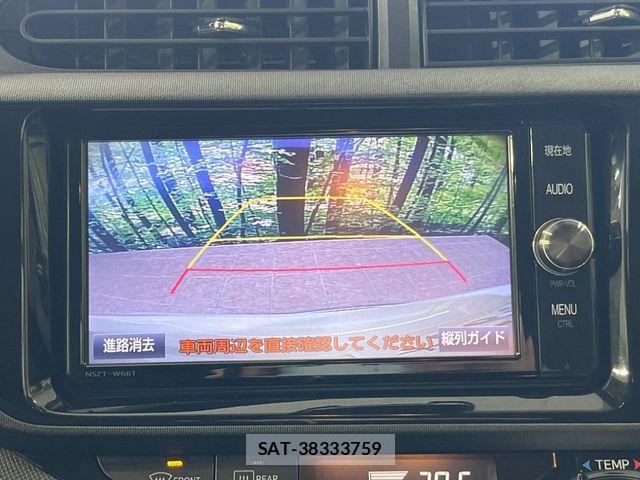 Toyota AQUA 2017-02 7214774-3