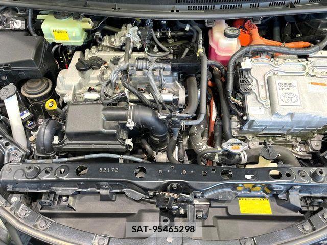 Toyota AQUA 2014-01 7214716-17