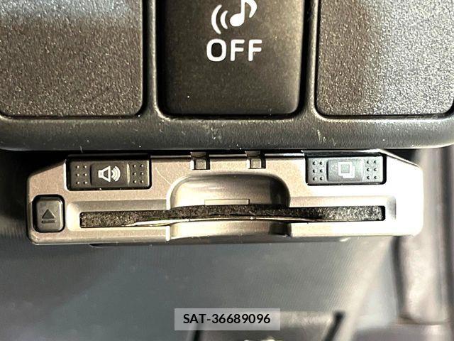 Toyota AQUA 2012-04 7214674-3