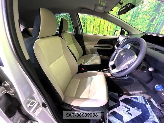 Toyota AQUA 2012-04 7214674-7
