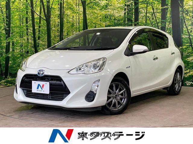 Toyota AQUA 2017-05 7214781-0