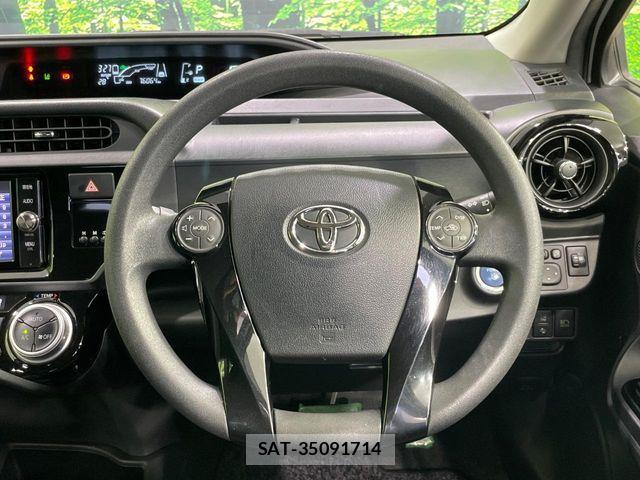 Toyota AQUA 2017-05 7214781-10