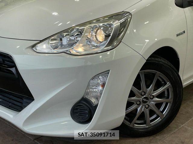 Toyota AQUA 2017-05 7214781-11