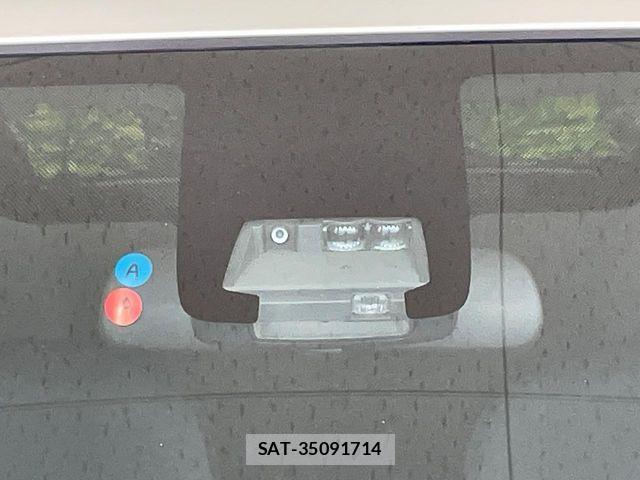Toyota AQUA 2017-05 7214781-4