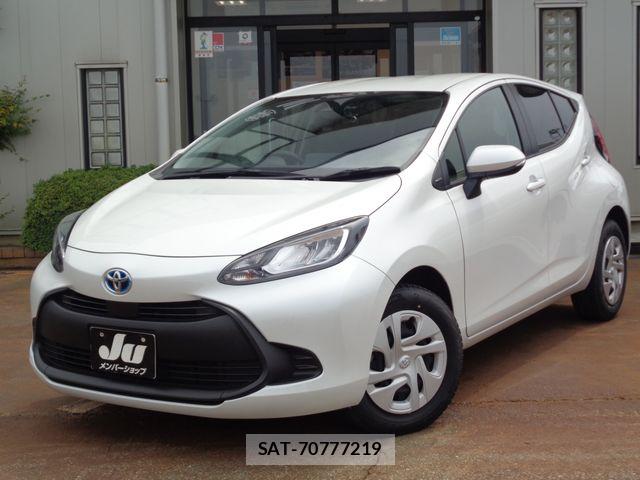 Toyota AQUA 2024-02 7214874-0
