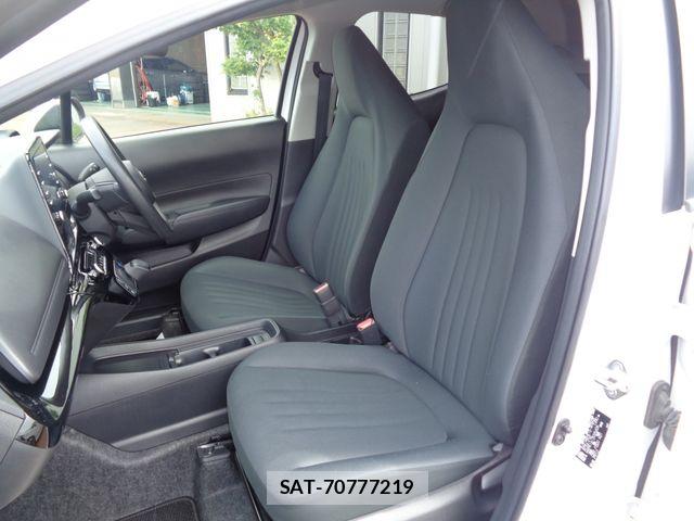 Toyota AQUA 2024-02 7214874-10