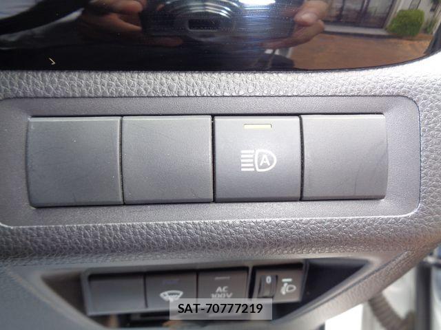 Toyota AQUA 2024-02 7214874-21