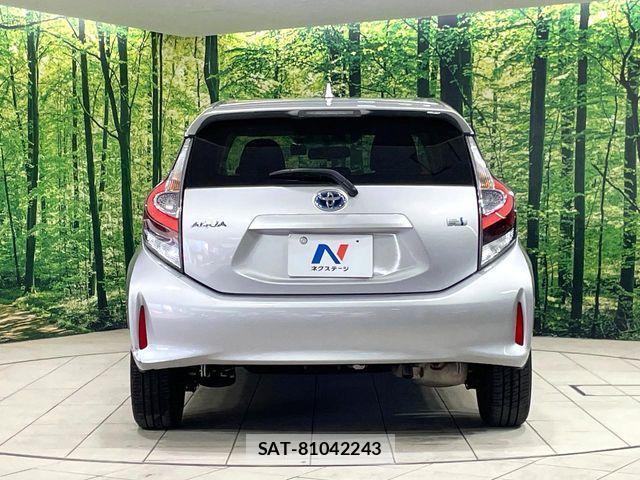 Toyota AQUA 2020-12 7214840-14