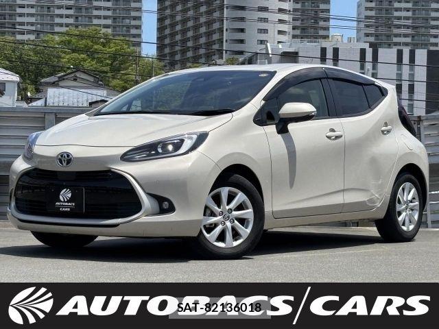 Toyota AQUA 2022-08 7214867-0