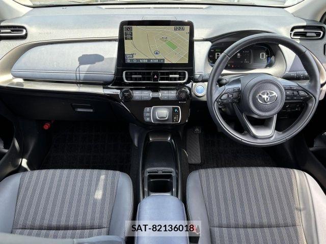 Toyota AQUA 2022-08 7214867-1