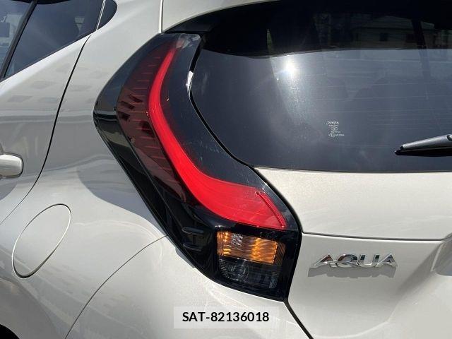 Toyota AQUA 2022-08 7214867-25