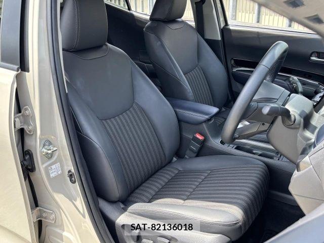 Toyota AQUA 2022-08 7214867-4
