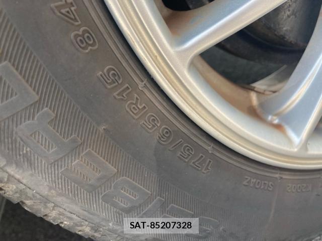 Toyota AQUA 2013-12 7214715-20