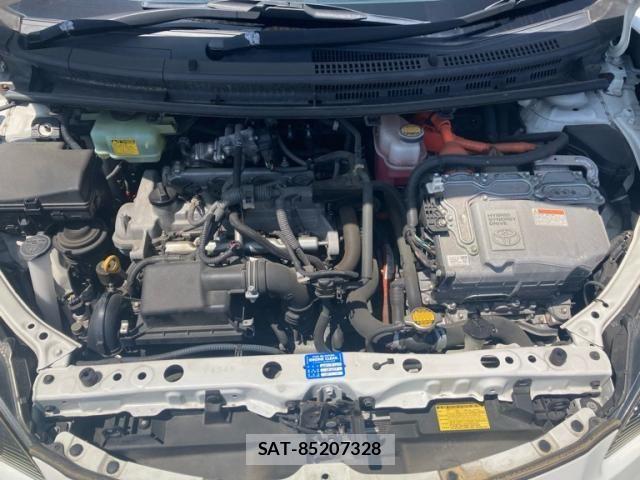 Toyota AQUA 2013-12 7214715-21