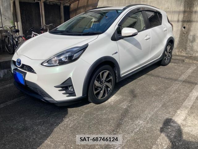 Toyota AQUA 2017-07 7214786-0