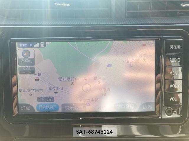 Toyota AQUA 2017-07 7214786-17