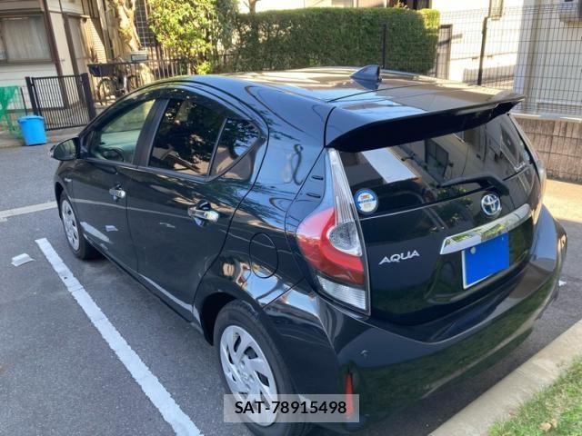 Toyota AQUA 2018-05 7214802-4