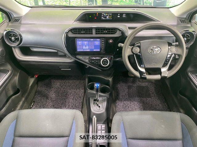 Toyota AQUA 2019-05 7214809-1